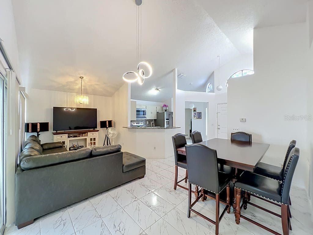 3549 SPRING LAND DRIVE — photo 4 of 47