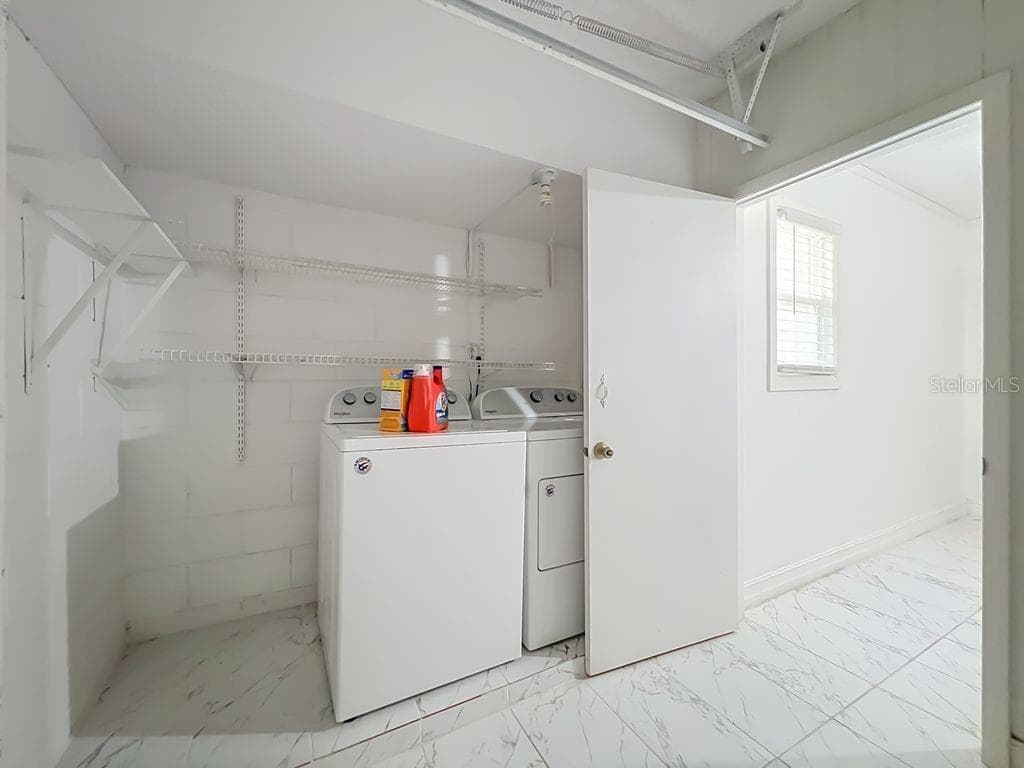 3549 SPRING LAND DRIVE — photo 38 of 47