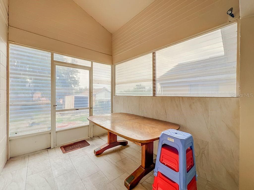 3549 SPRING LAND DRIVE — photo 39 of 47