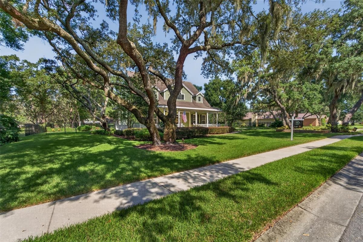 2928 CHELSEA WOODS DRIVE — photo 13 of 65