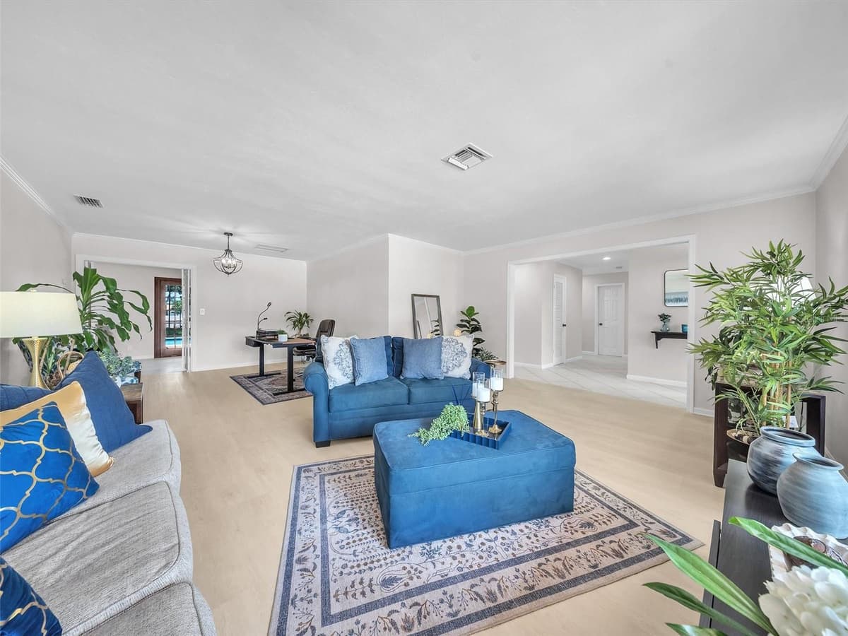 9651 CONCH SHELL MANOR — photo 42 of 48