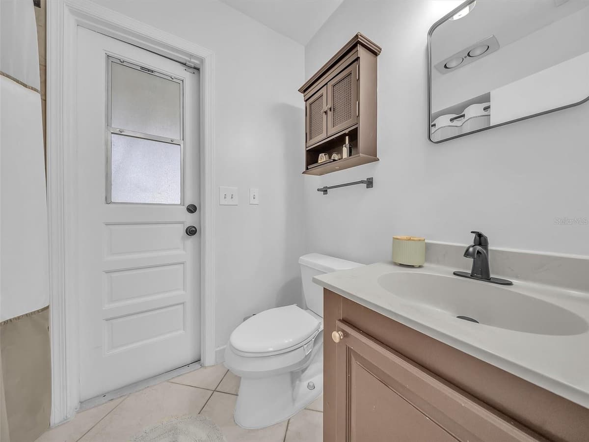 9651 CONCH SHELL MANOR — photo 36 of 48