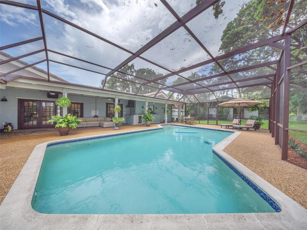 9651 CONCH SHELL MANOR — photo 7 of 48