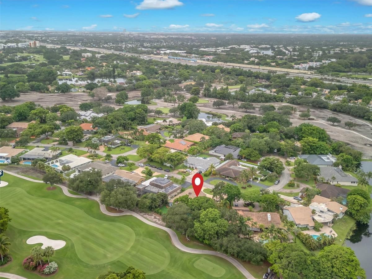 9651 CONCH SHELL MANOR — photo 40 of 48