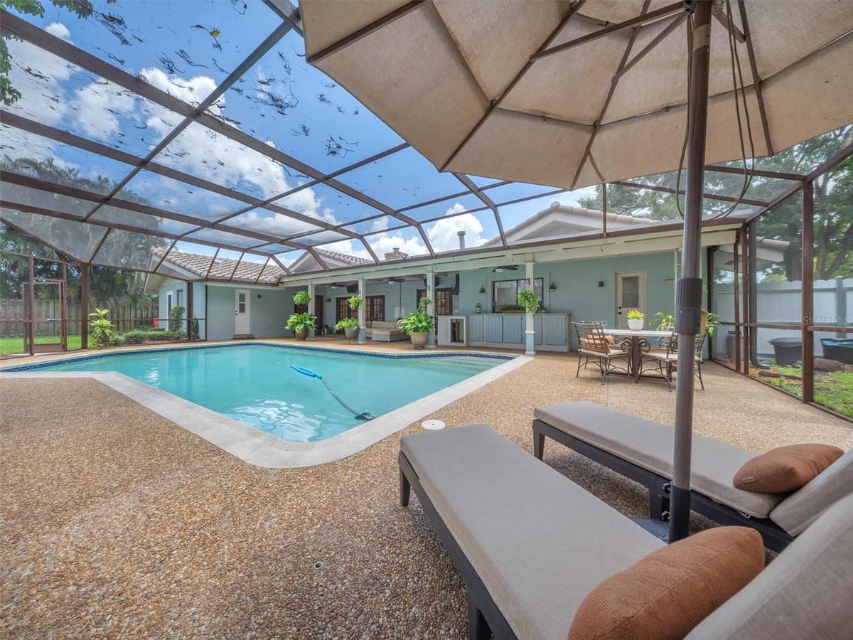 9651 CONCH SHELL MANOR — photo 8 of 48