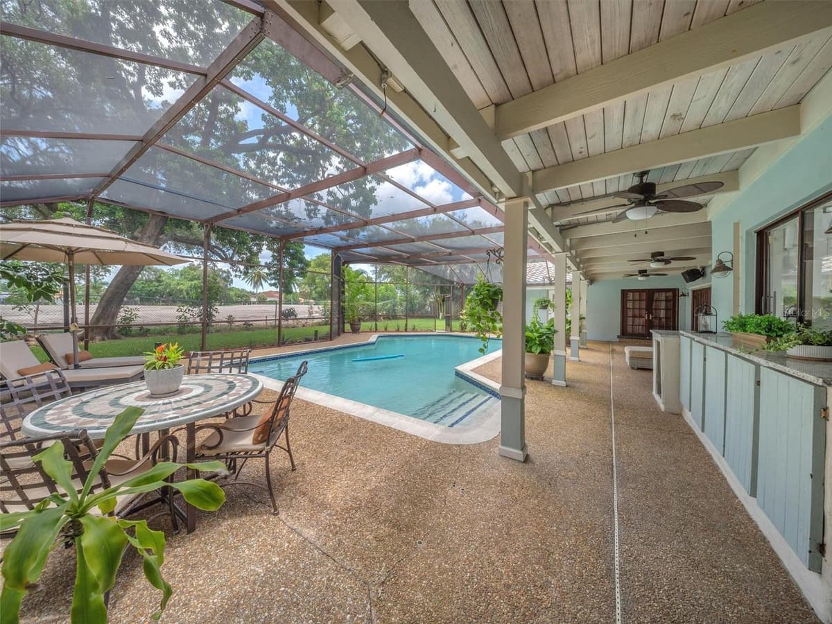 9651 CONCH SHELL MANOR — photo 9 of 48