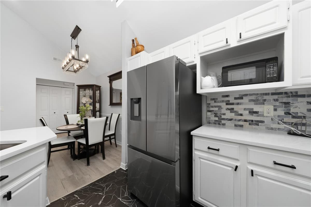 3432 WESTCHESTER SQUARE BOULEVARD — photo 12 of 43