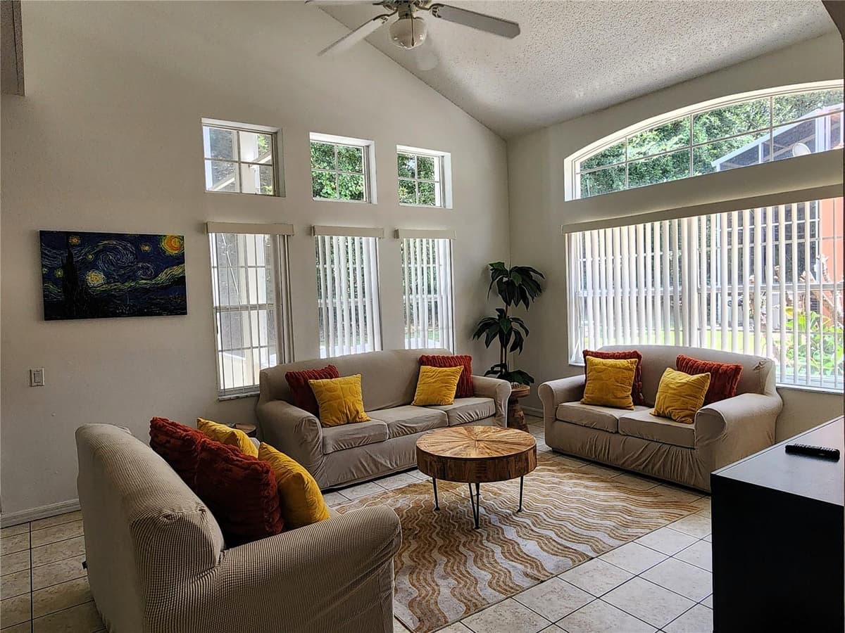 1013 PARK RIDGE CIRCLE — photo 3 of 56