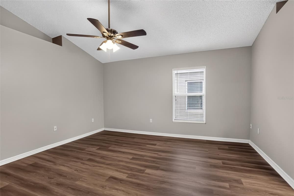 1080 AMANDA KAY CIRCLE — photo 25 of 30