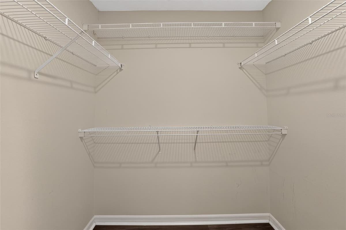 1080 AMANDA KAY CIRCLE — photo 20 of 30
