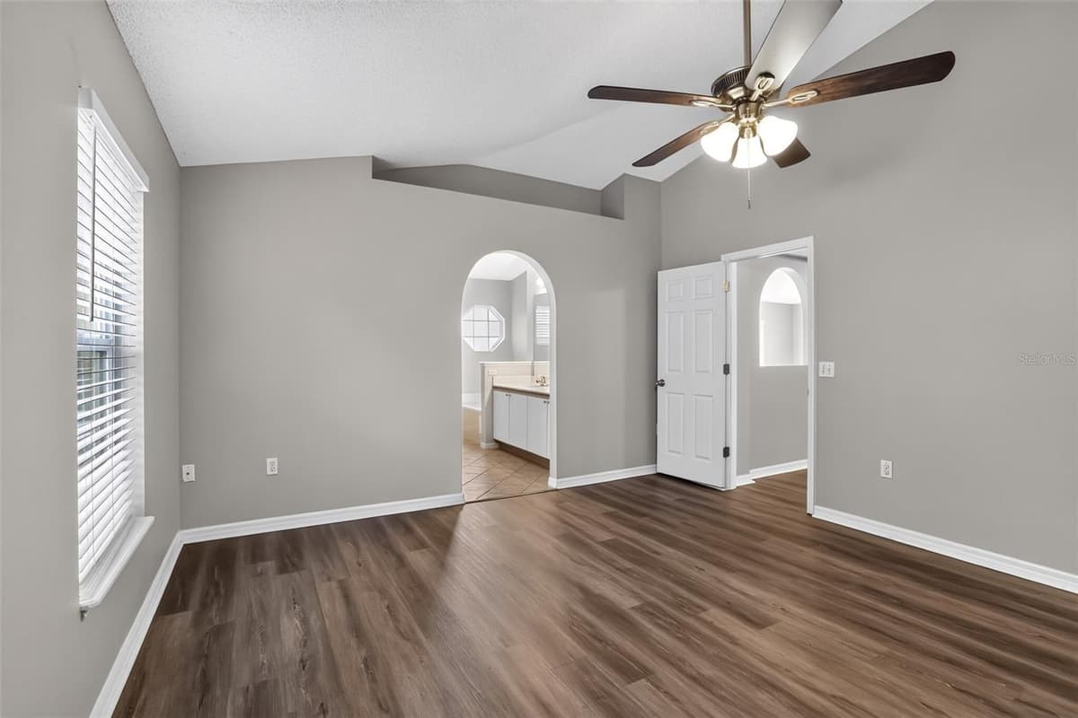 1080 AMANDA KAY CIRCLE — photo 19 of 30