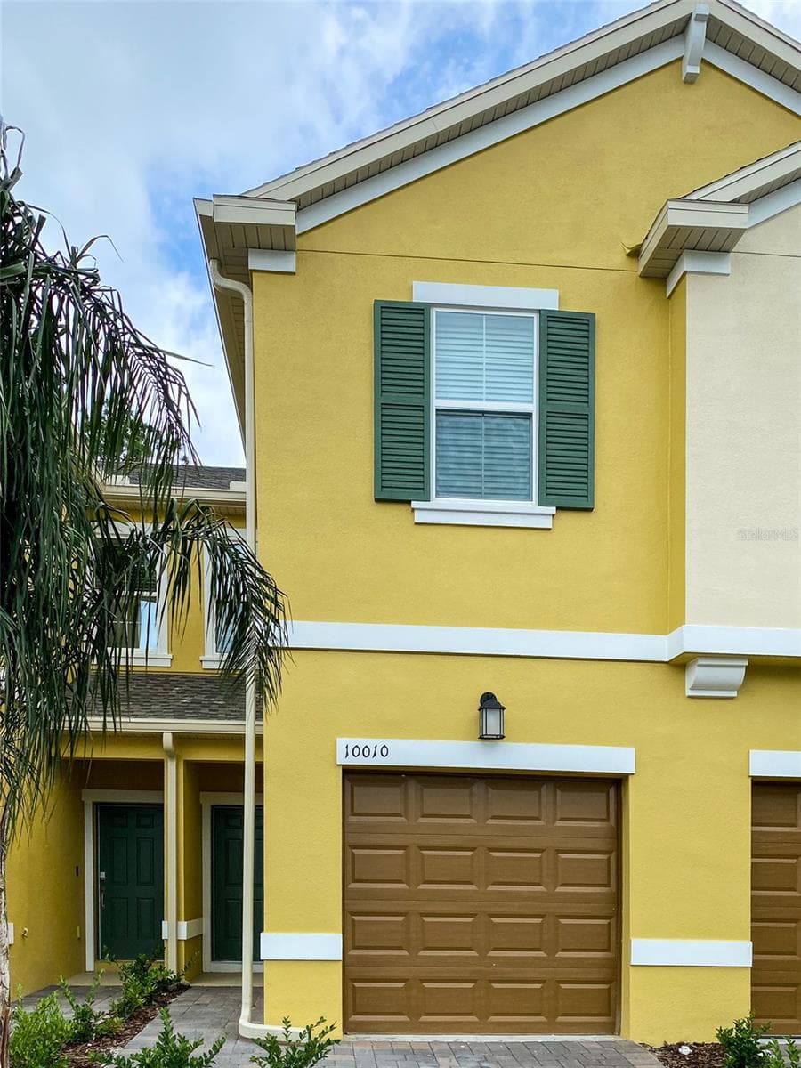 10010 RED EAGLE DRIVE — photo 2 of 25