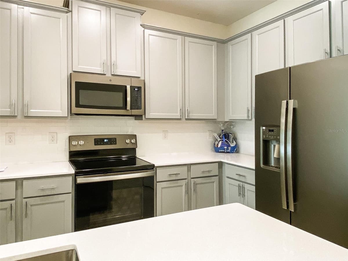 10010 RED EAGLE DRIVE — photo 8 of 25