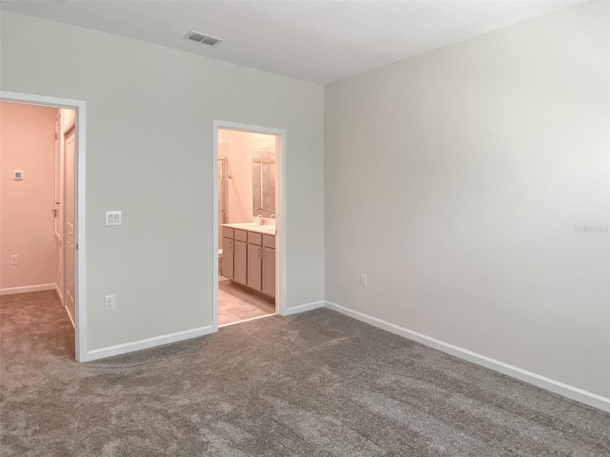 10010 RED EAGLE DRIVE — photo 13 of 25
