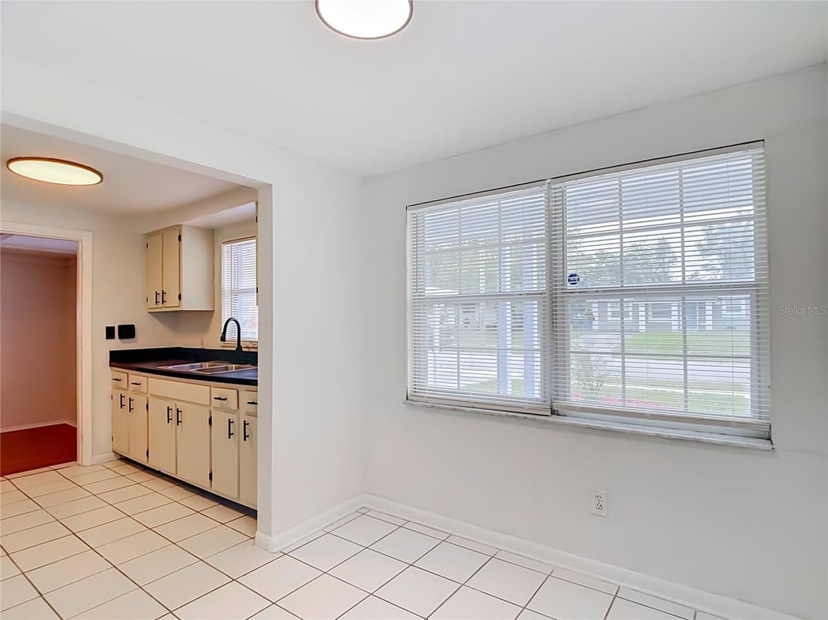 4416 JOHN BELL JR DRIVE — photo 10 of 45
