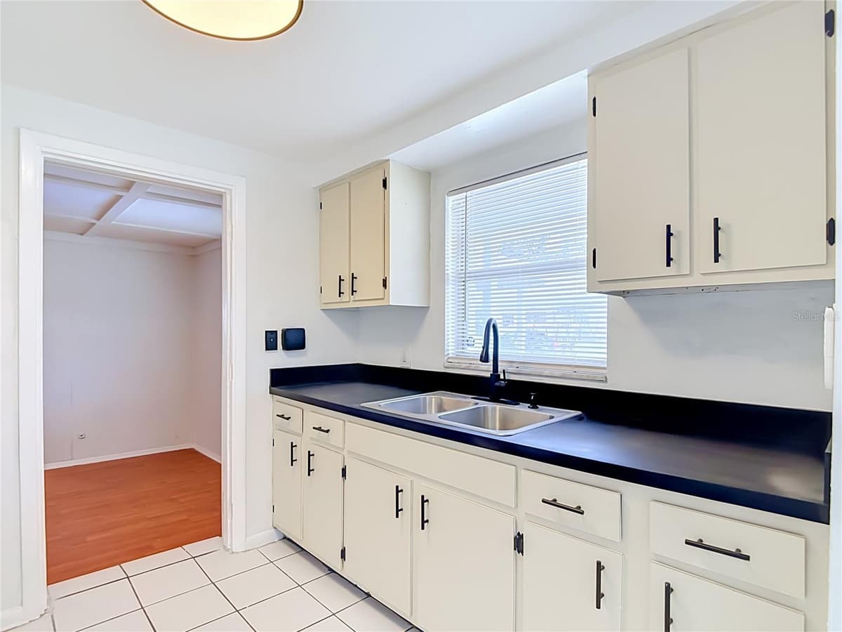 4416 JOHN BELL JR DRIVE — photo 11 of 45