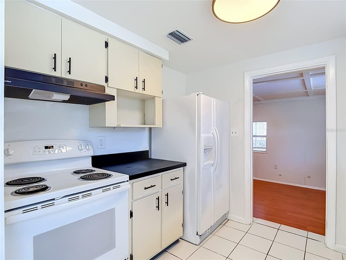 4416 JOHN BELL JR DRIVE — photo 14 of 45