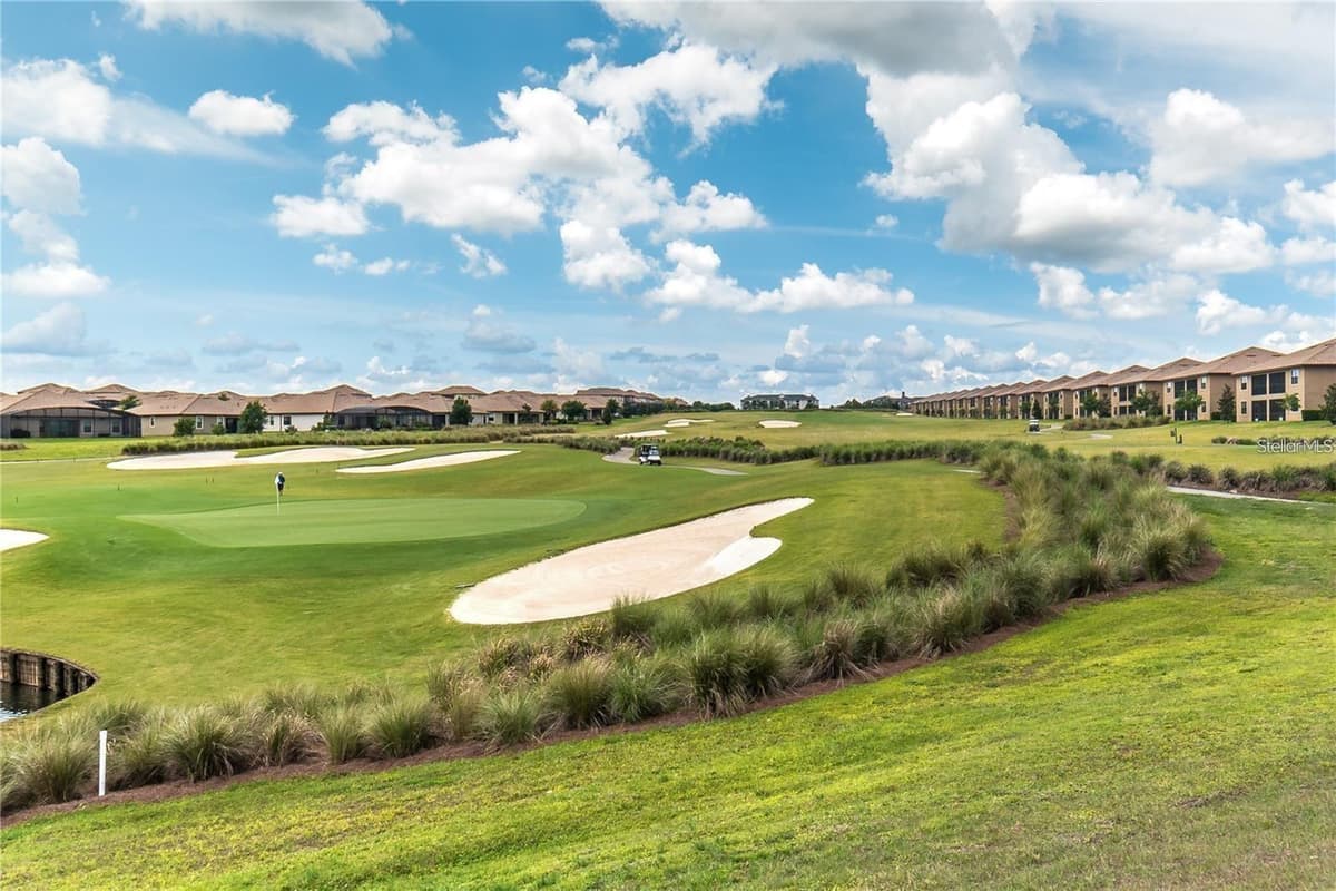 700 WHISTLING STRAITS BOULEVARD — photo 6 of 37