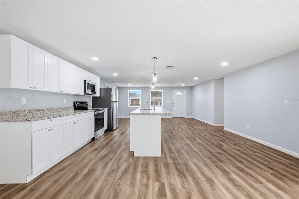 8531 HORIZON LANE — photo 14 of 36