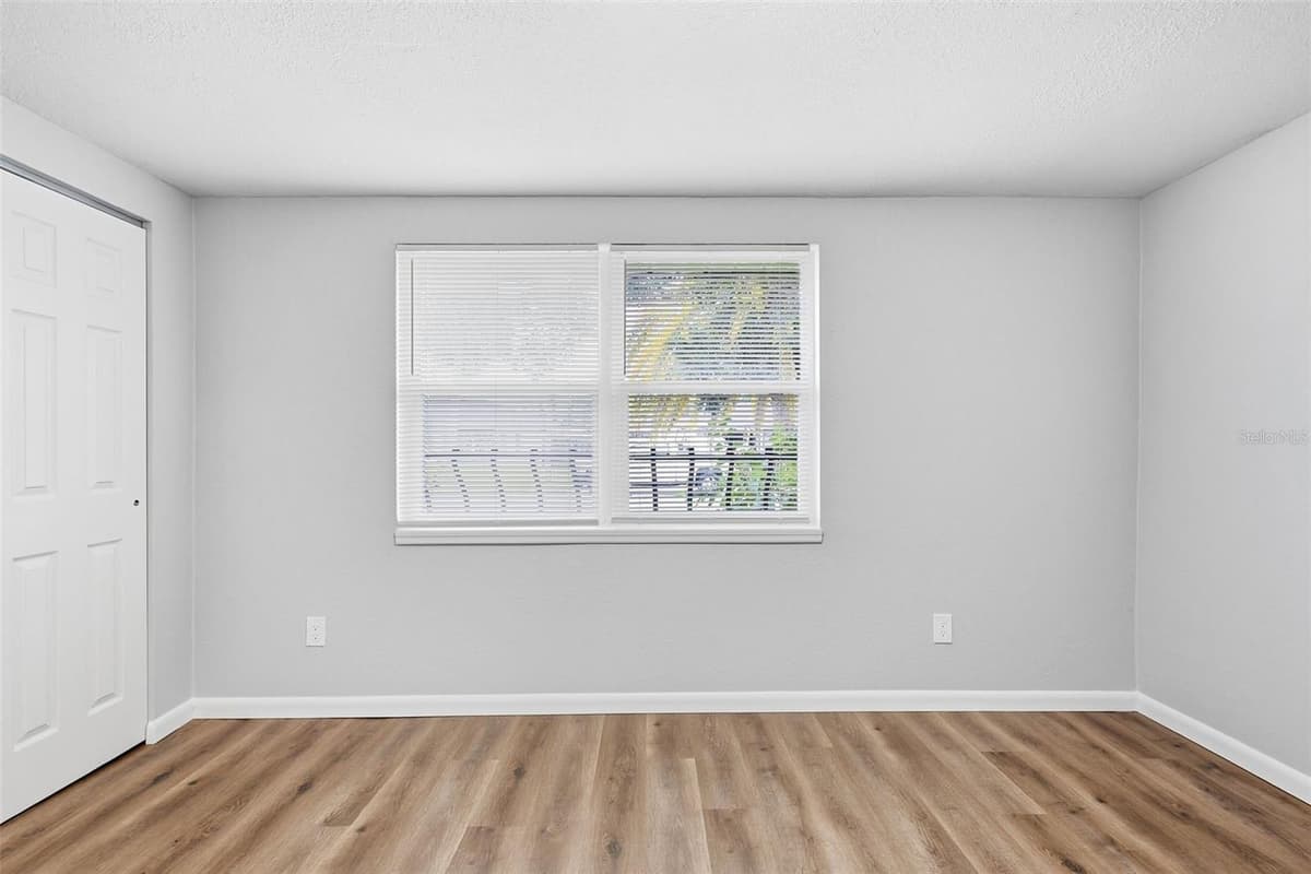 8531 HORIZON LANE — photo 24 of 36