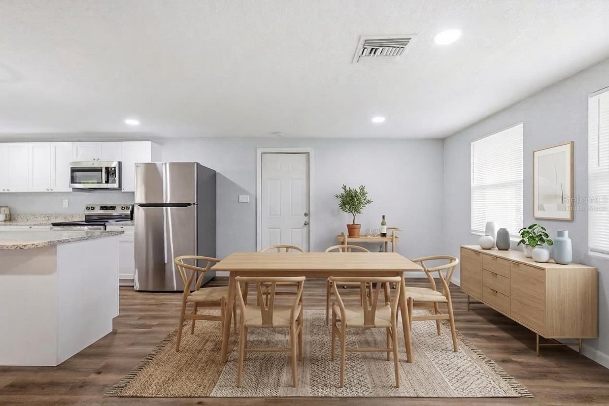 8531 HORIZON LANE — photo 4 of 36