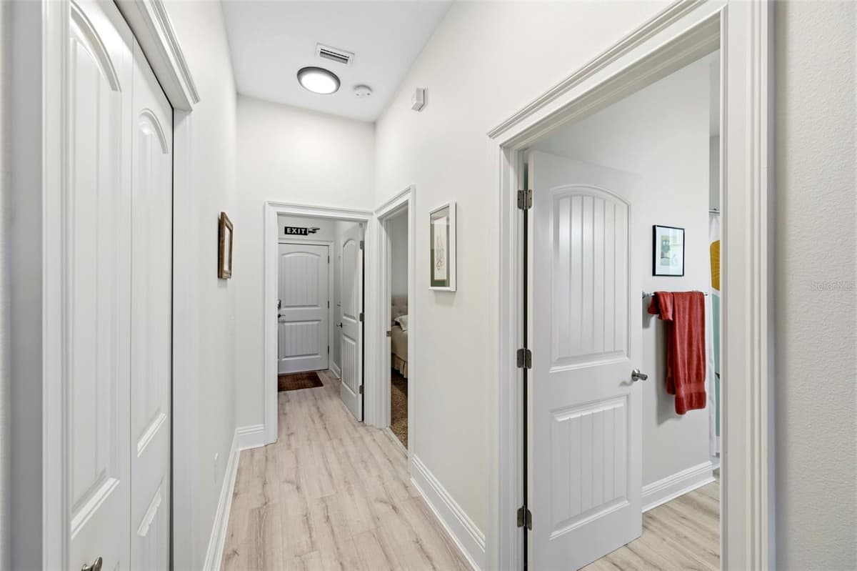 3850 CREEKSIDE PARK DR — photo 33 of 50