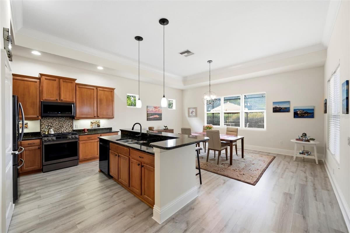 3850 CREEKSIDE PARK DR — photo 15 of 50
