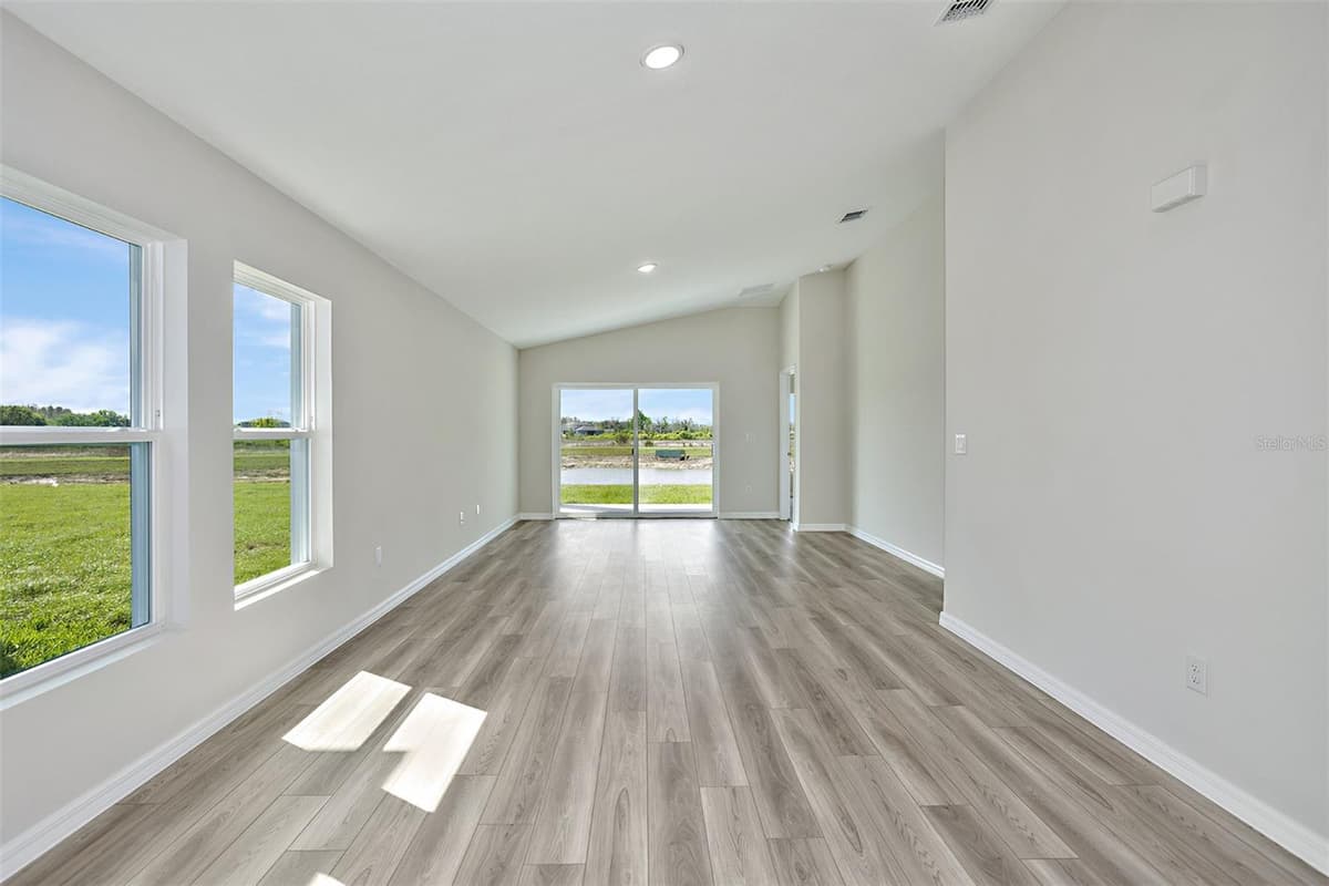 15204 MAUDE LANDING LOOP — photo 3 of 14