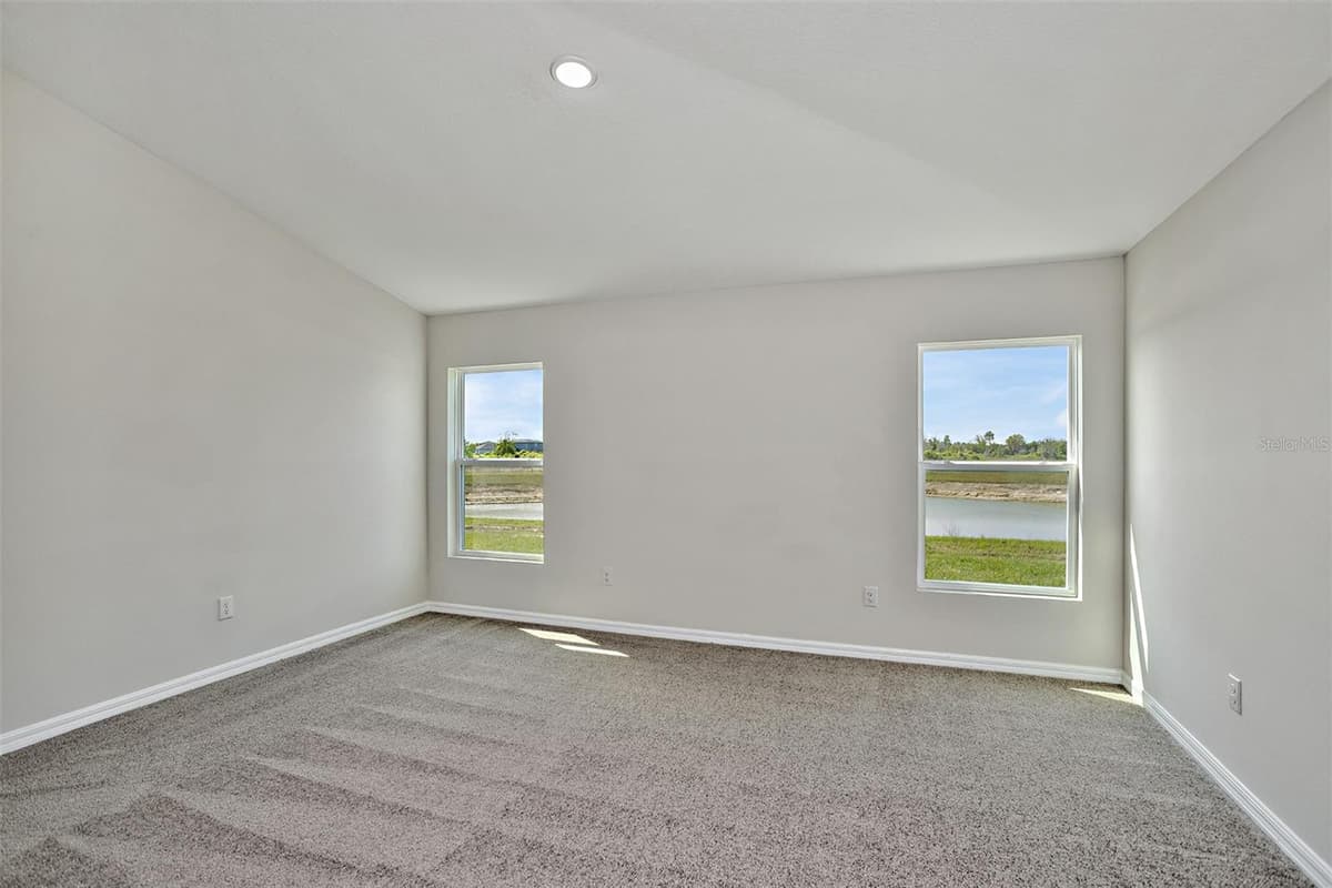15204 MAUDE LANDING LOOP — photo 4 of 14