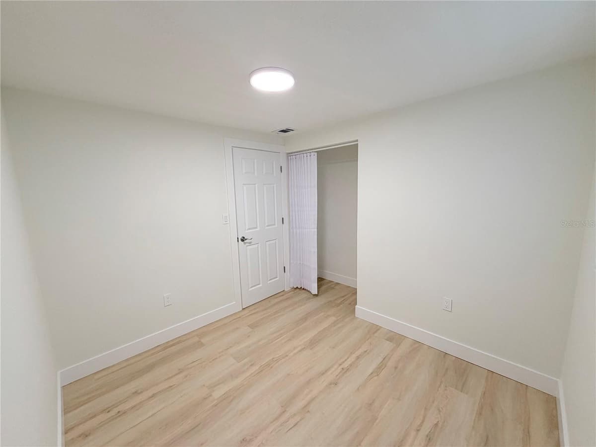 4533 FERN STREET — photo 21 of 32