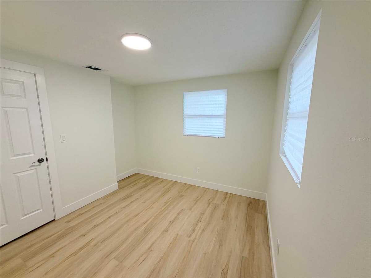 4533 FERN STREET — photo 19 of 32