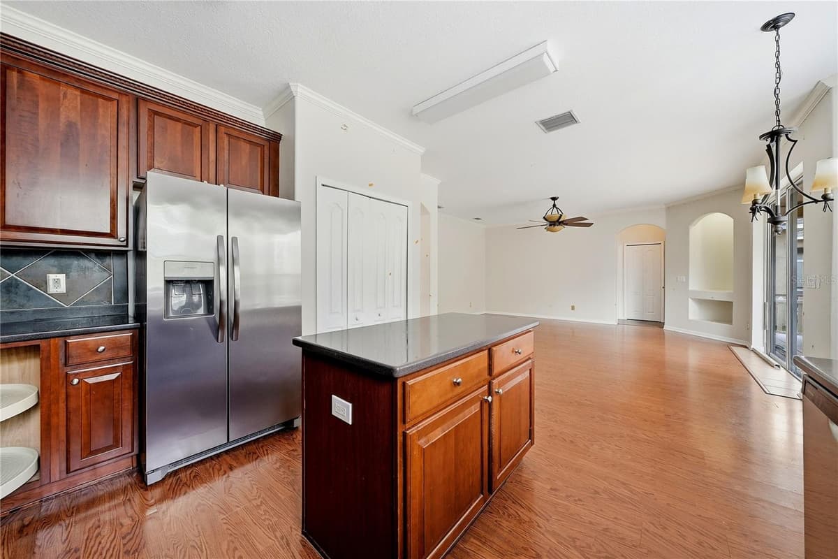 11335 VILLAGE BROOK DRIVE — photo 13 of 53