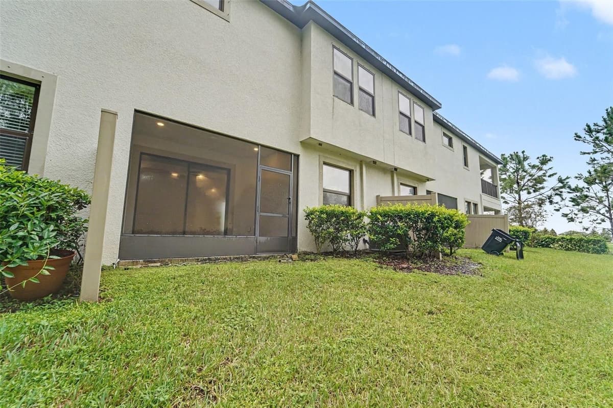5150 SAN MARTINO DRIVE — photo 14 of 15