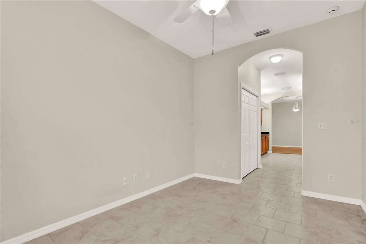 4353 BROOKER CREEK DR — photo 16 of 30