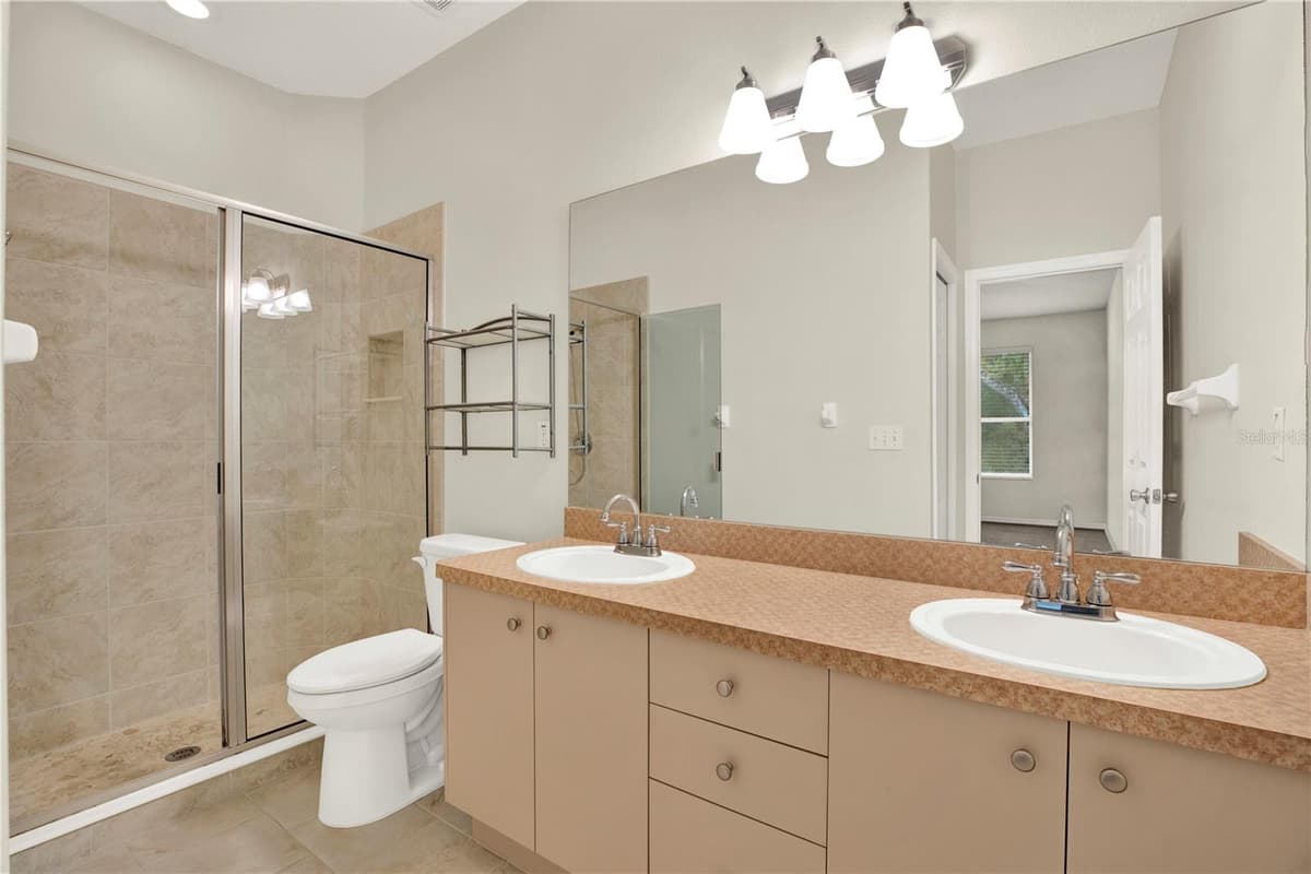 4353 BROOKER CREEK DR — photo 19 of 30