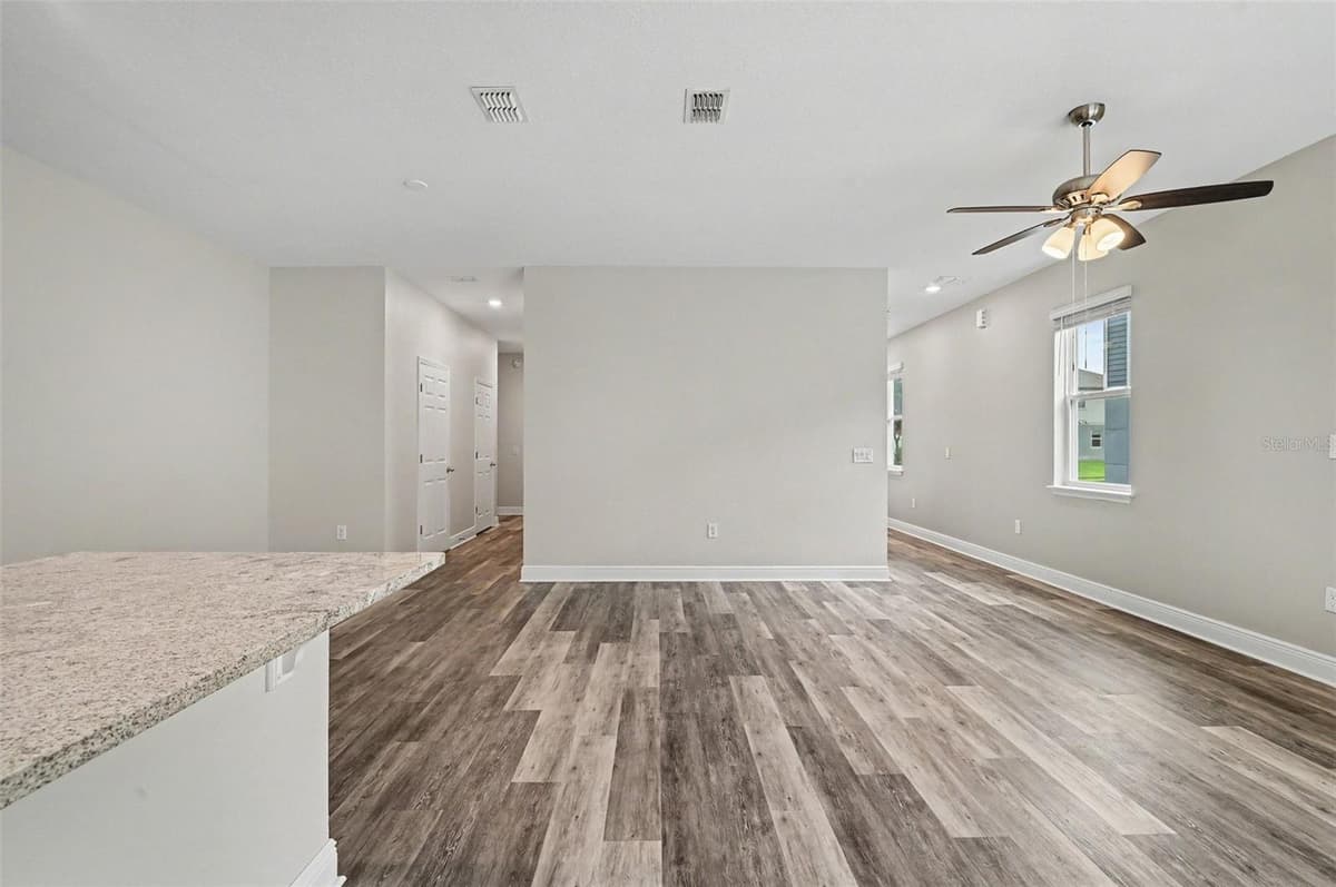 1427 BROAD WING LANE — photo 14 of 25