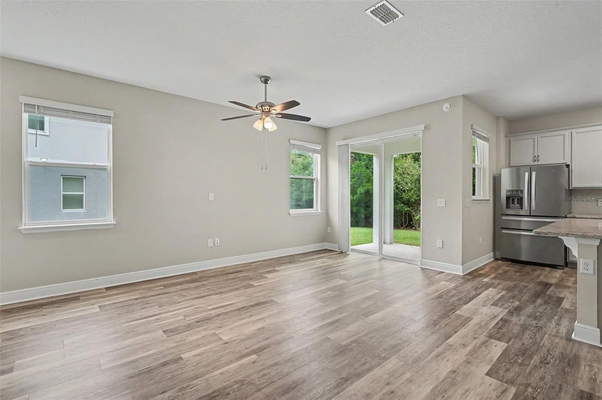 1427 BROAD WING LANE — photo 5 of 25