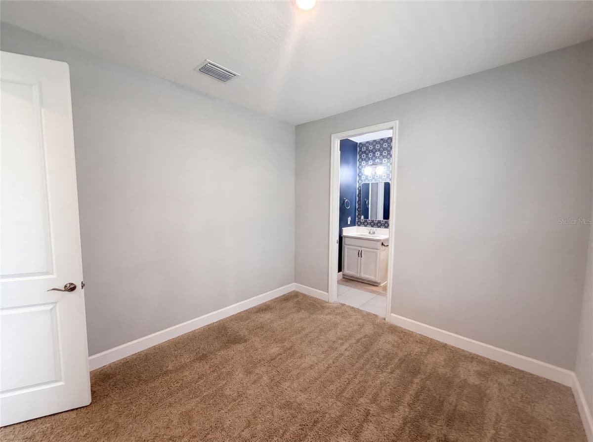 13720 STEVENSON LANE — photo 15 of 43