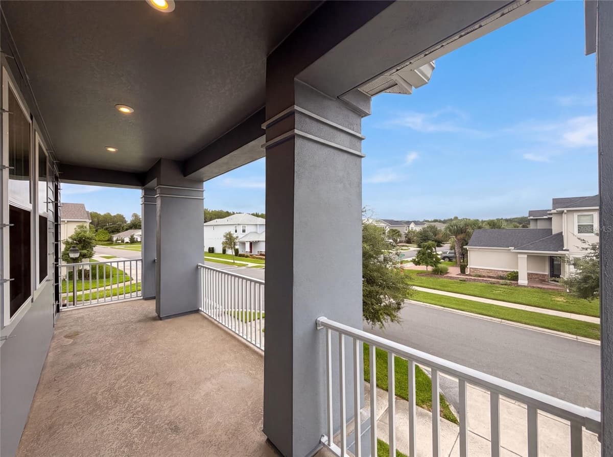 13720 STEVENSON LANE — photo 33 of 43