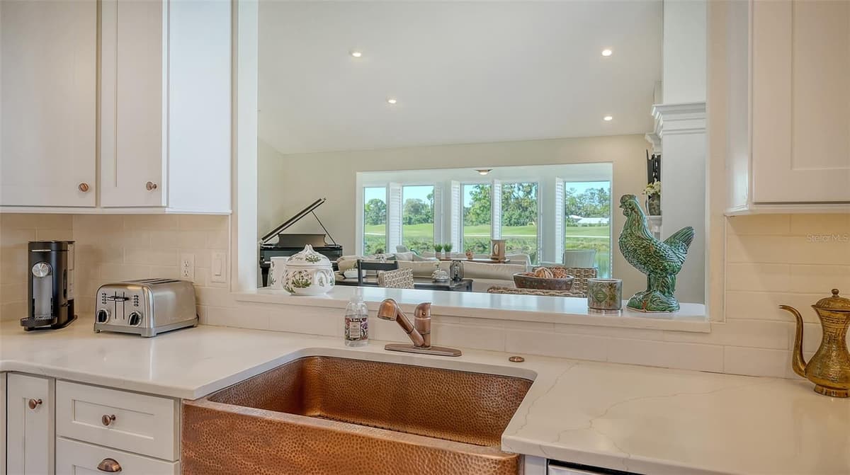 4060 PENSHURST PARK — photo 10 of 50