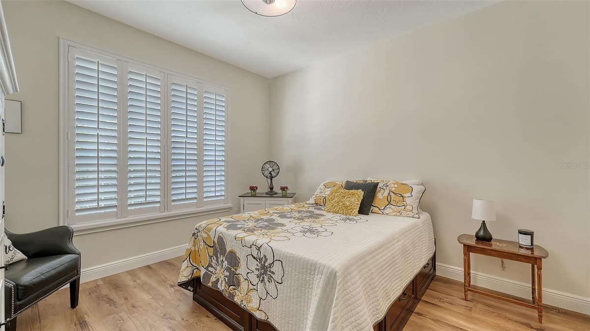 4060 PENSHURST PARK — photo 21 of 50
