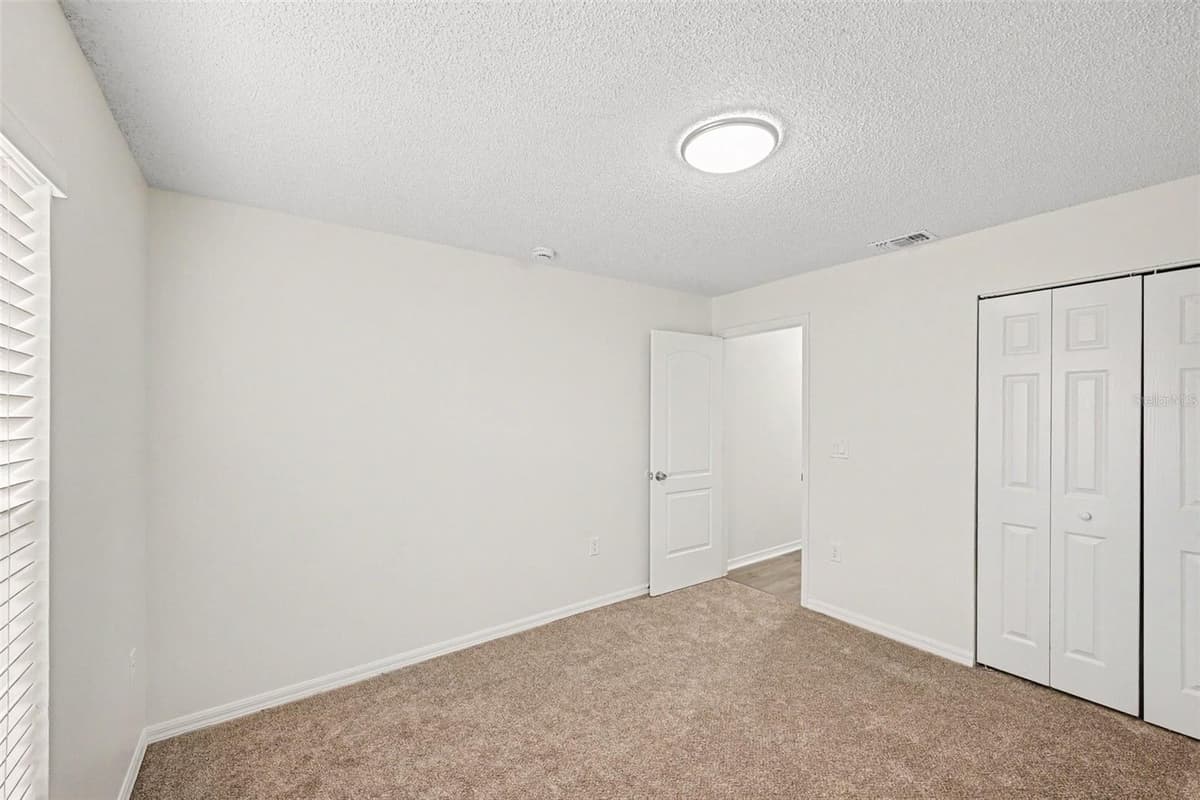 287 DELAKE ROAD — photo 11 of 24