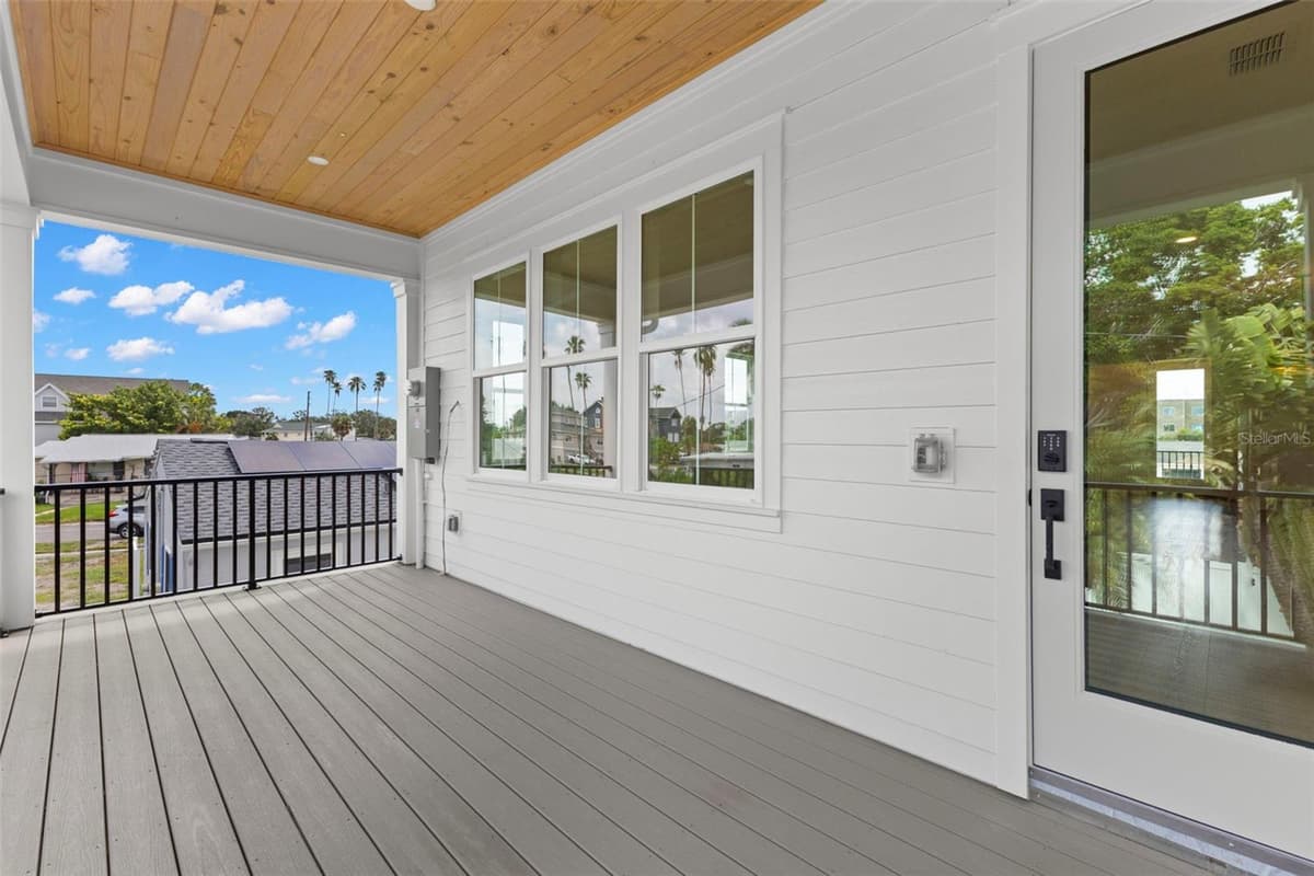 3534 OVERLOOK DRIVE — photo 33 of 52