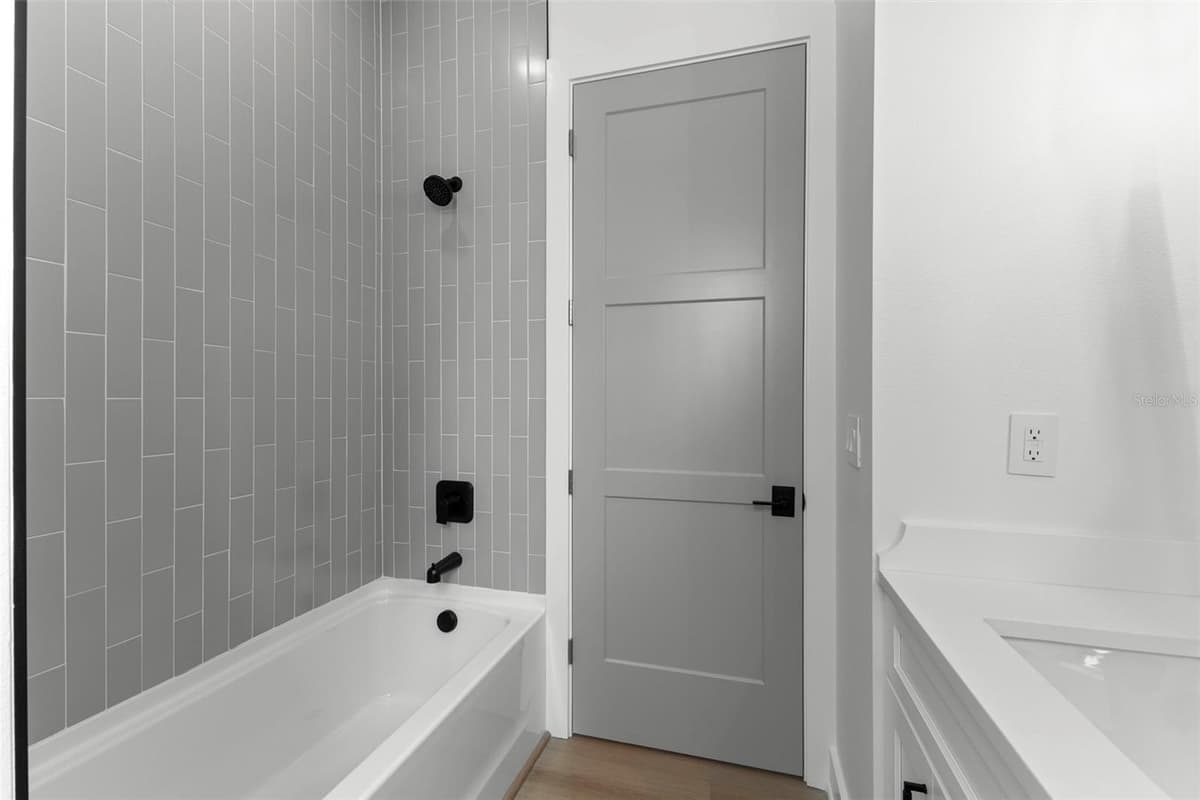 3534 OVERLOOK DRIVE — photo 31 of 52
