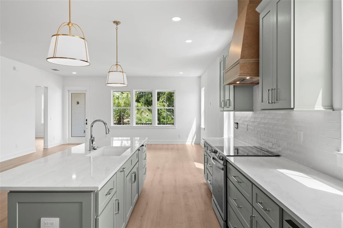 3534 OVERLOOK DRIVE — photo 12 of 52