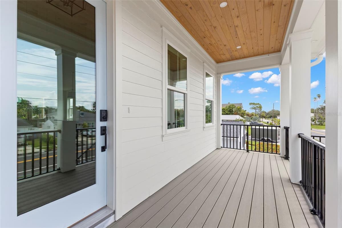 3534 OVERLOOK DRIVE — photo 6 of 52