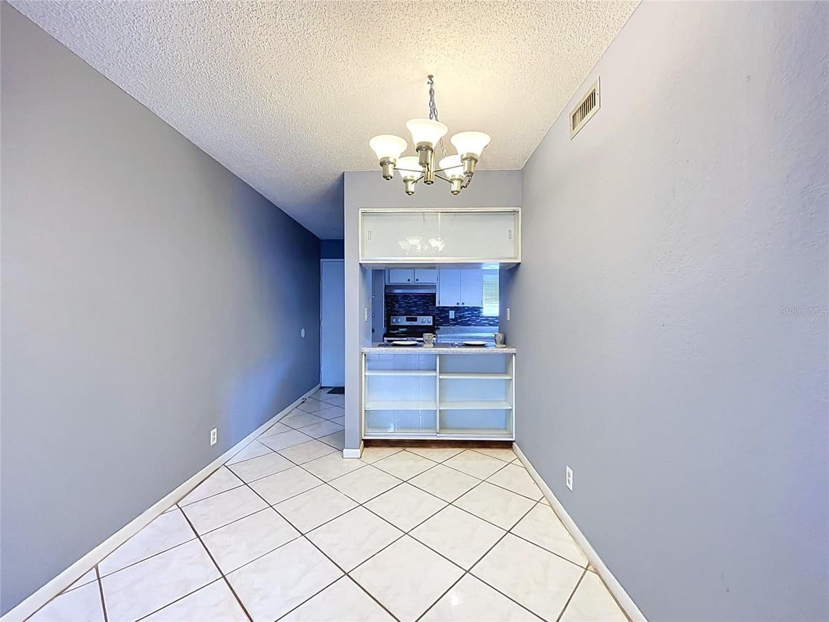 7907 SABAL DRIVE — photo 12 of 45