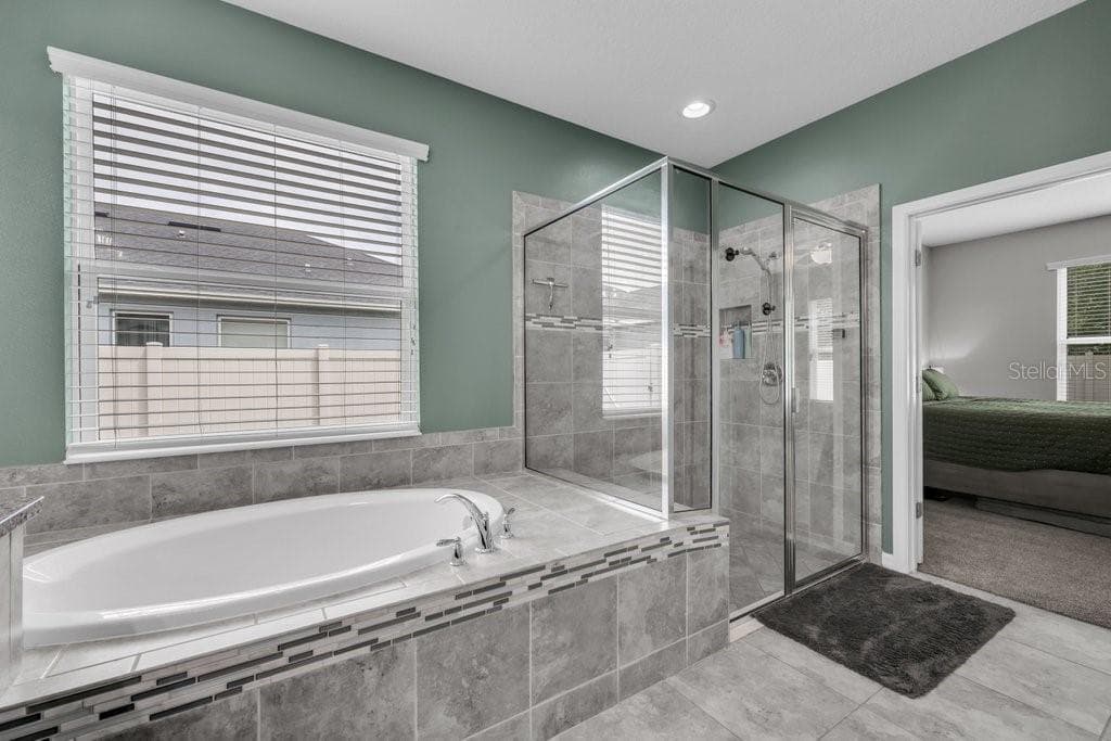 17651 BRIGHT WHEAT DRIVE — photo 19 of 42