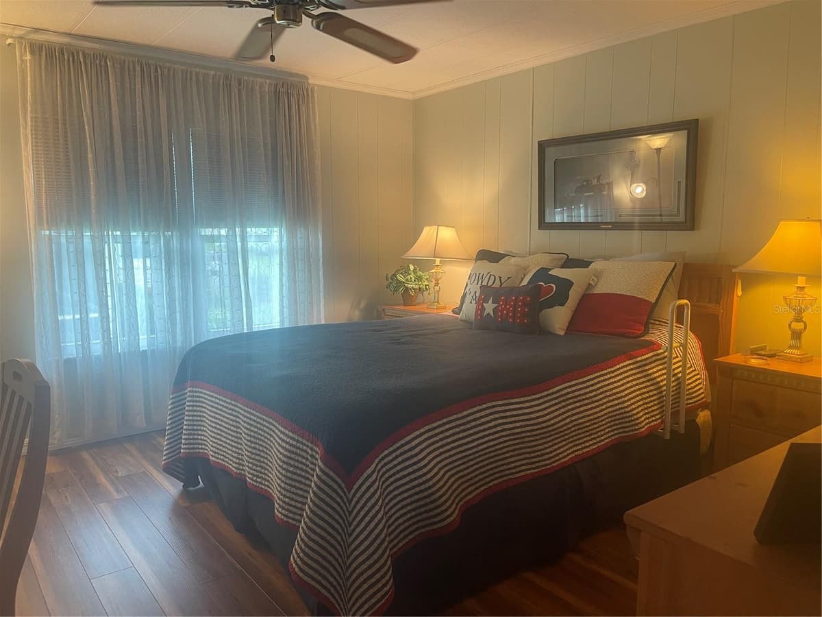 112 LYONIA LANE — photo 16 of 26