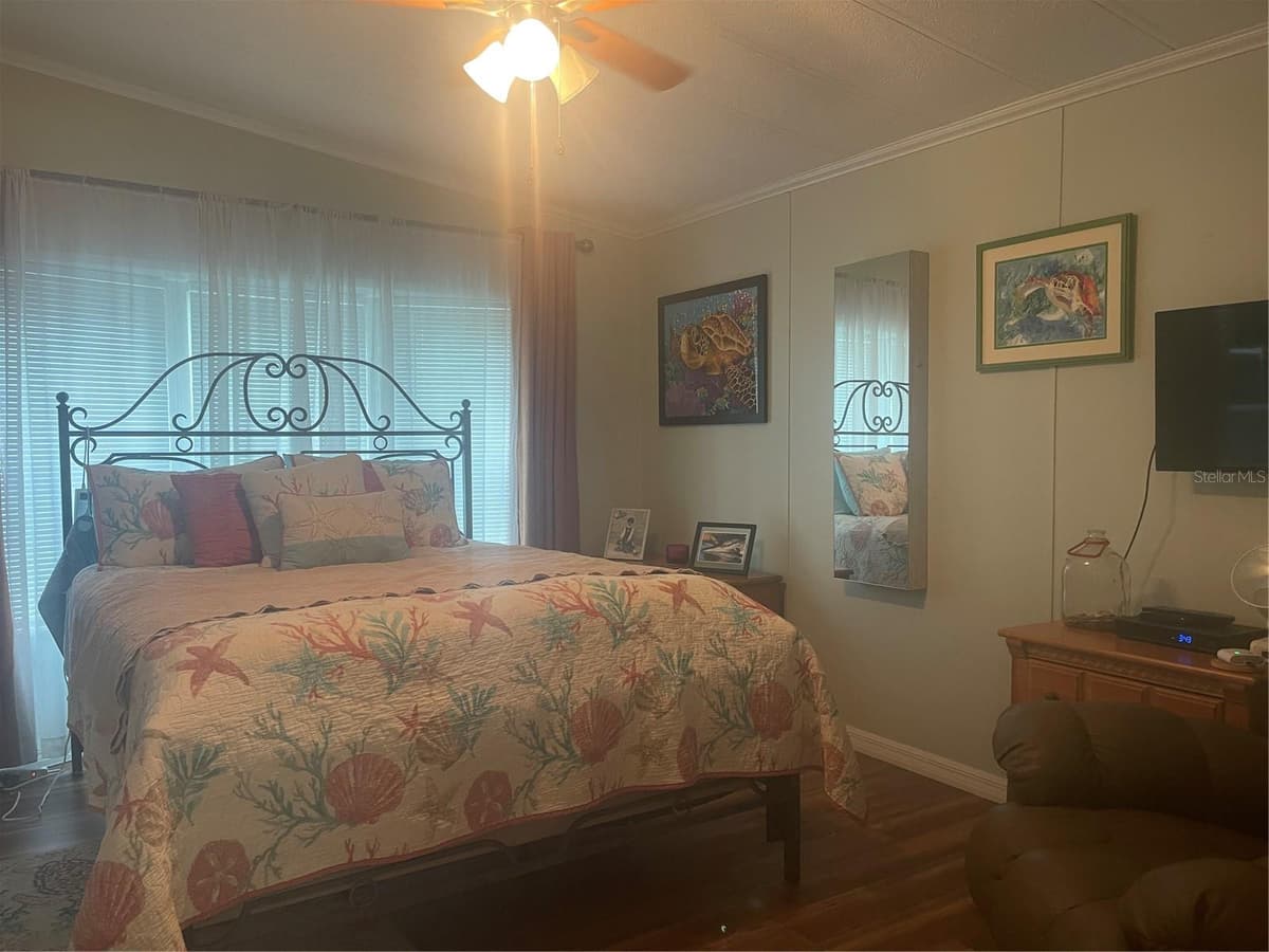 112 LYONIA LANE — photo 18 of 26
